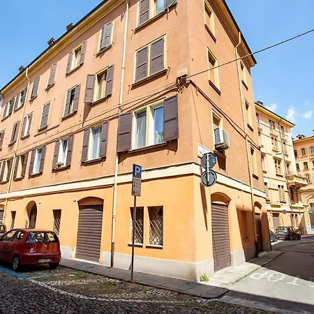 Casapalestro8#1 * Modena